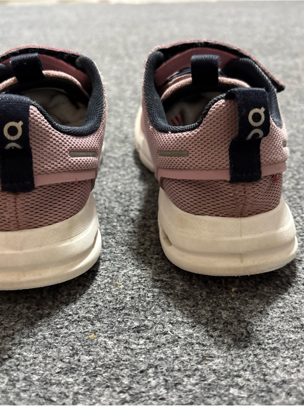 On Running Kids Blush Pink Mesh Strap Sneakers - Picture 4 of 6